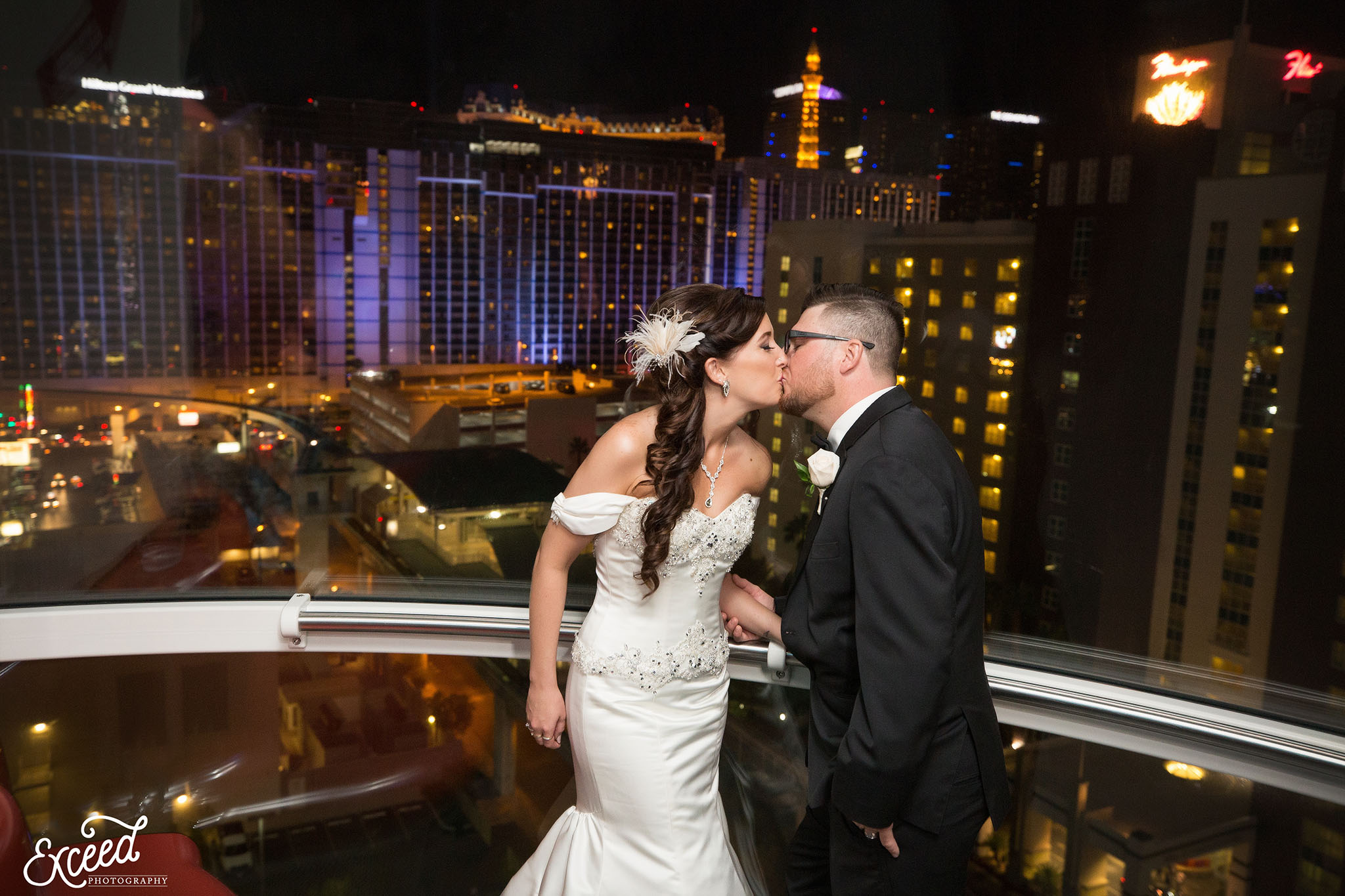 getting married on High Roller Las Vegas
