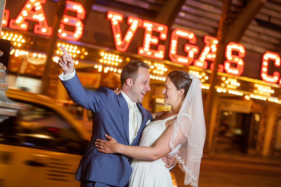 Vegas Elopement Photo Session Marjolein And Alwin Creative Las Vegas Wedding Photographer 6177